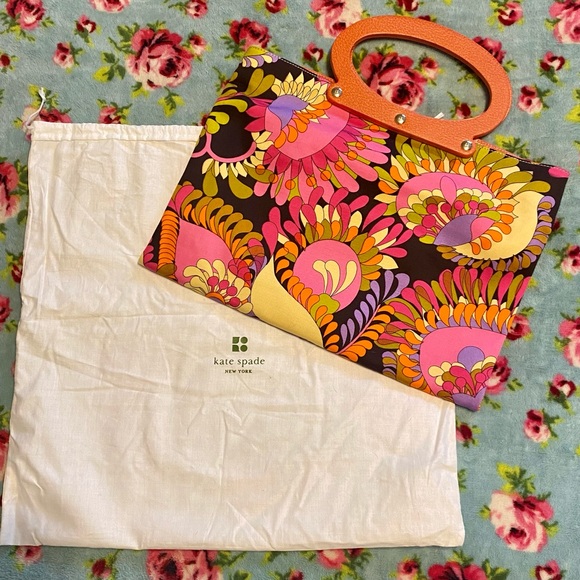 Kate spade adjustable length handbag. - Picture 6 of 6